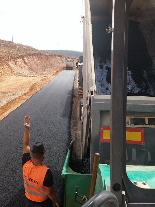 סלילת כבישים בישראל